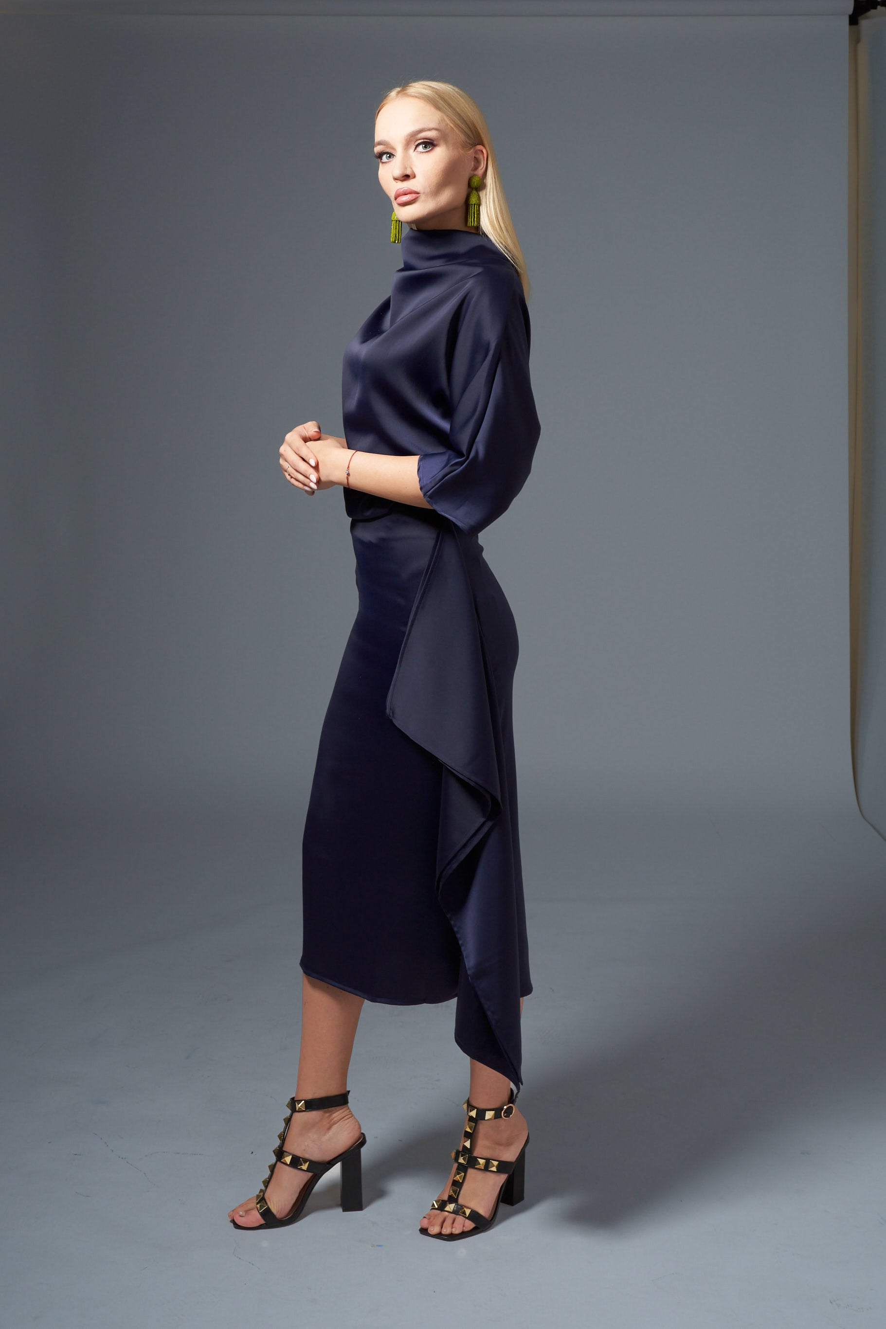 Alexa Asymmetric Shirt - Dark blue