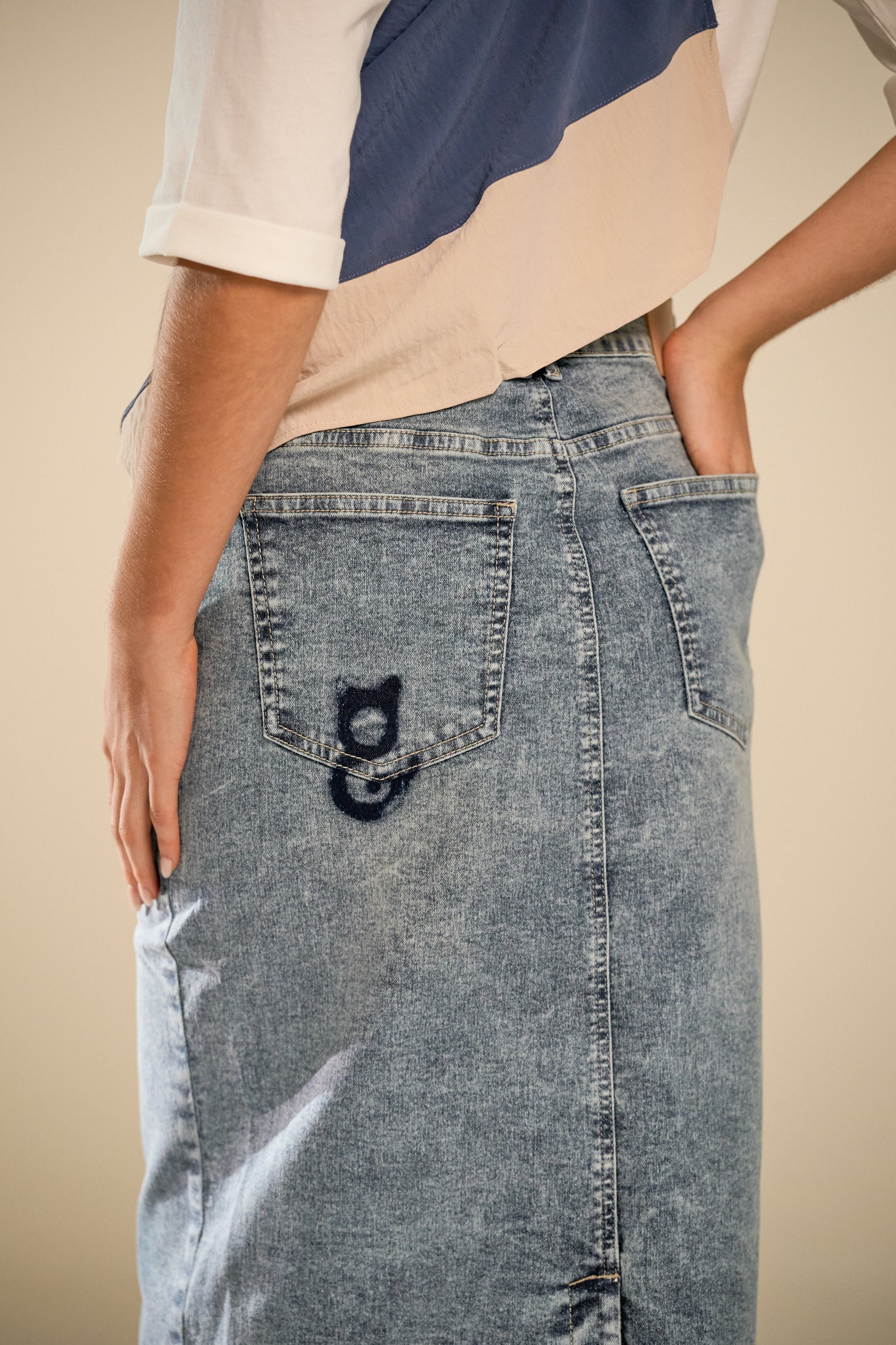 Classic Gato Denim Tube Skirt